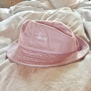 Stussy bucket hat